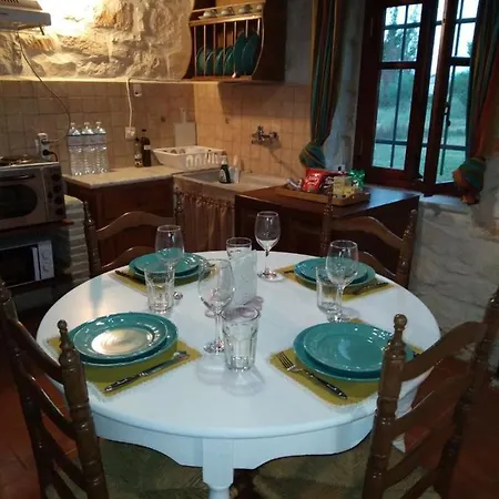 Stone For 5 People In Zakynthos * Sarakinadhon